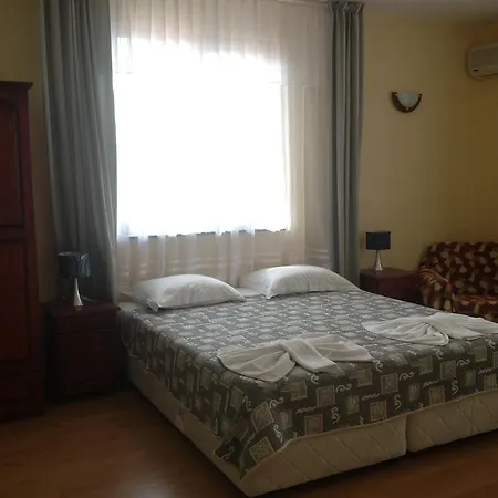 بيت ضيافة Rakovina